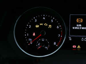 2018280TSI 򌾫Ӣ п؅^