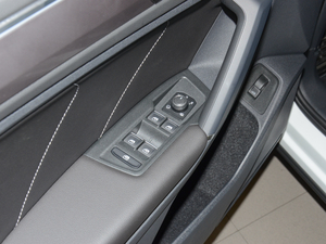 2018380TSI R-Line п؅^(q)