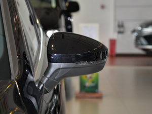 2018380TSI (q)R-Line ҕR