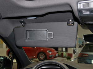 2018380TSI (q)R-Line ꖰ壨