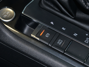 2018380TSI R-Line п؅^