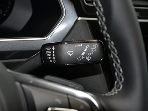 2018380TSI R-Line п؅^