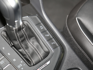 2018380TSI R-Line п؅^