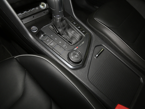 2018380TSI R-Line п؅^