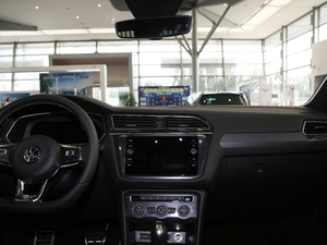 2018380TSI R-Line ȫ