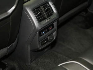 2018330TSI (q)(chung) g