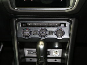 2018330TSI 򌄓 п؅^