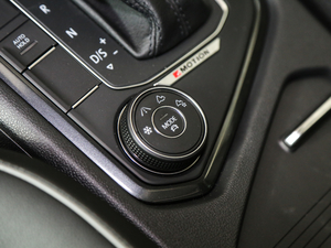 2018330TSI 򌄓 п؅^