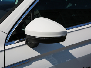 2018380TSI (q)R-Line (x)(ji)^