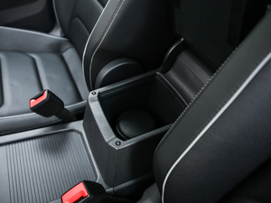 2018380TSI (q)R-Line g