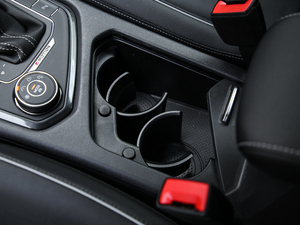 2018380TSI (q)R-Line g