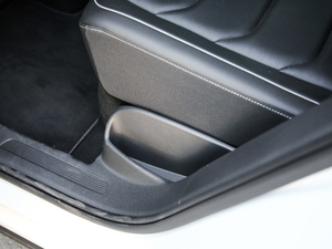 2018380TSI (q)R-Line g