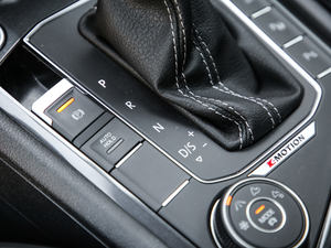 2018380TSI R-Line п؅^(q)