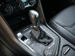 2018380TSI R-Line п؅^(q)