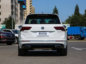 2018380TSI R-Line w^