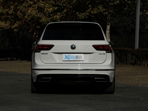 2018380TSI R-Line (ji)^