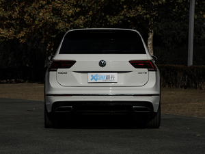 2018380TSI R-Line (ji)^