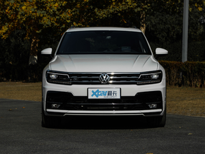 2018380TSI R-Line (ji)^