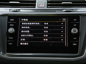 2018380TSI R-Line п؅^