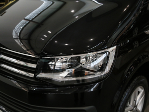2018款2.0TSI 四驱舒适版 9座 细节外观