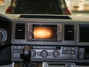 20182.0TSI (q)m 9 {(dio)L(fng)