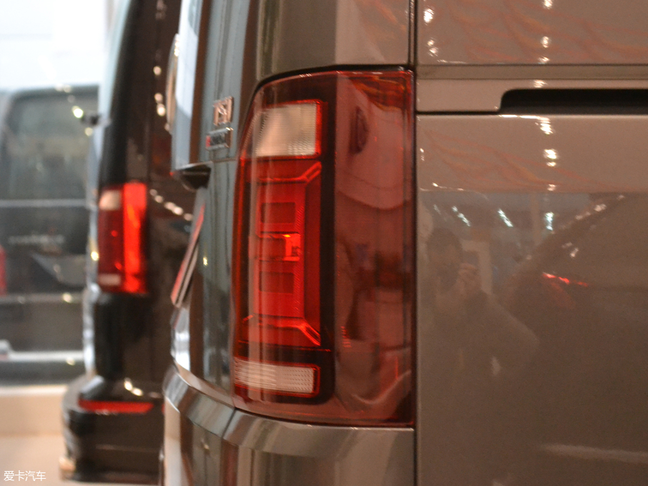 2018���~���� 2.0TSI ����L�а� 7��