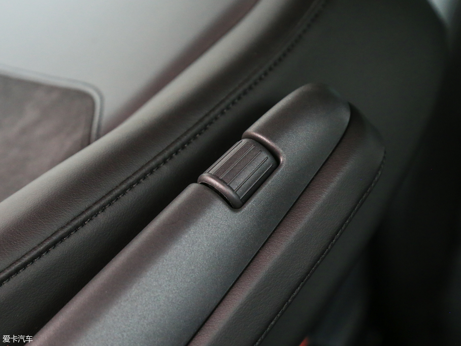 2018���~���� 2.0TSI ���̽���� 7��