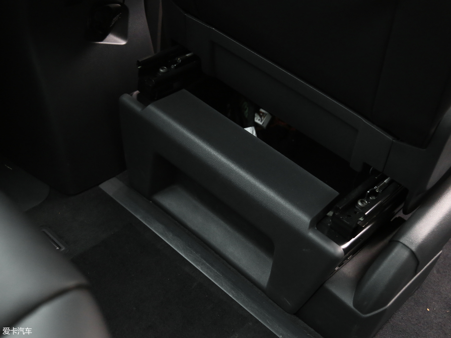 2018���~���� 2.0TSI ���̽���� 7��