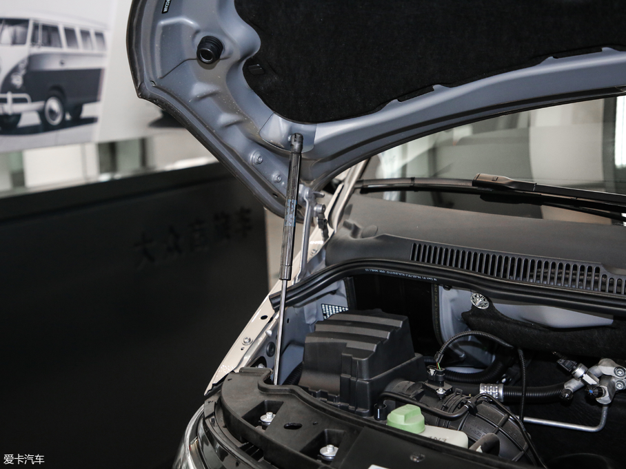 2018���~���� 2.0TSI ���(q��)̽���� 7��