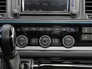 20182.0TSI (q) 7 {(dio){(dio)(ji)