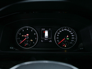 20182.0TSI (q)̽ 7 x