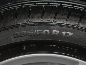 2018380TSI  7 ݆̥ߴ