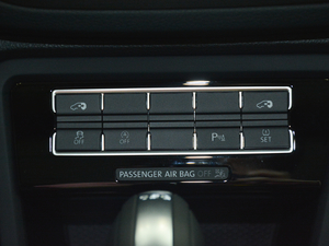 2018款380TSI 舒享型 6座 中控区