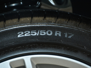 2018380TSI  7 ݆̥ߴ