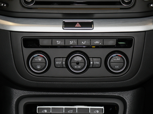 2018款380TSI 舒享型 7座 空调调节