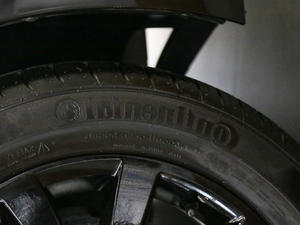 2018180TSI ʯϵ؄e ^