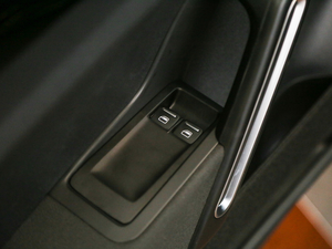 2018180TSI ʯϵ؄e g