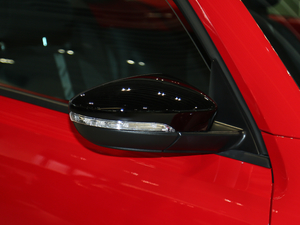 2018180TSI ʯϵ؄e ^