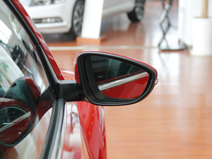 2018180TSI t (x)(ji)^