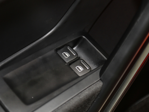 2018180TSI ֶȰ ݳ	