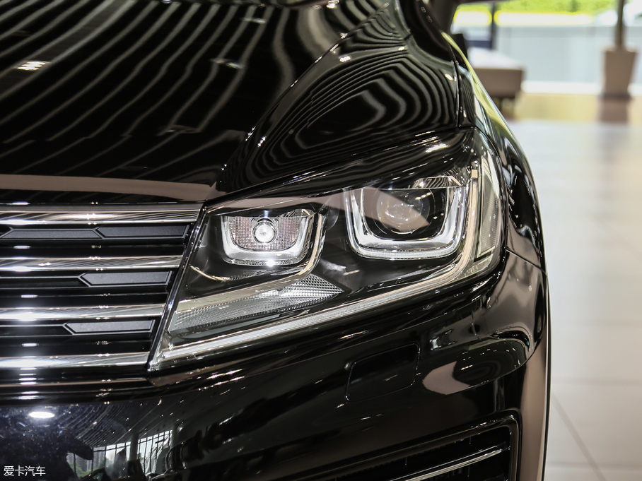 2018;J 3.0 TSI sҫذ