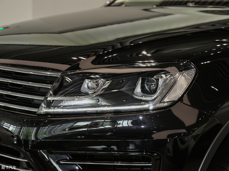 2018;J 3.0 TSI sҫذ