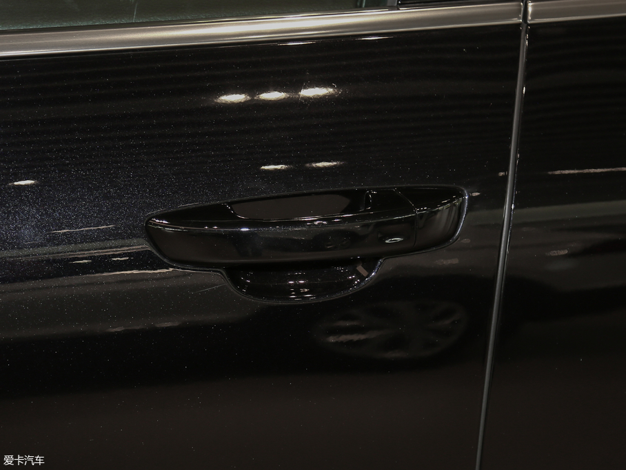 2018;J 3.0 TSI sҫذ