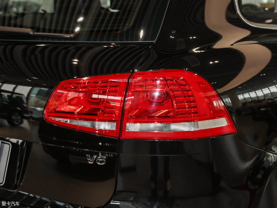 2018;J 3.0 TSI sҫذ