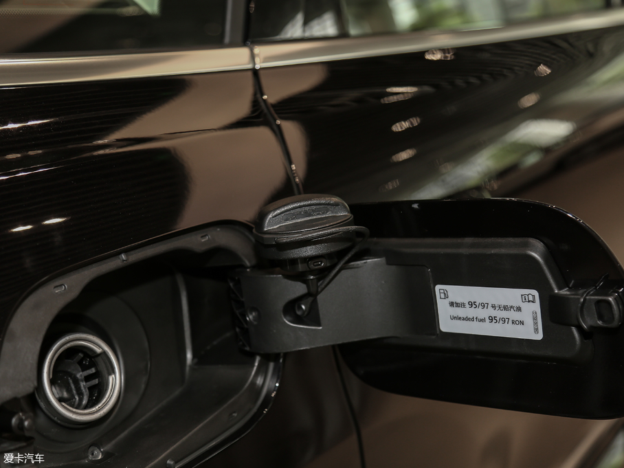 2018;J 3.0 TSI sҫذ