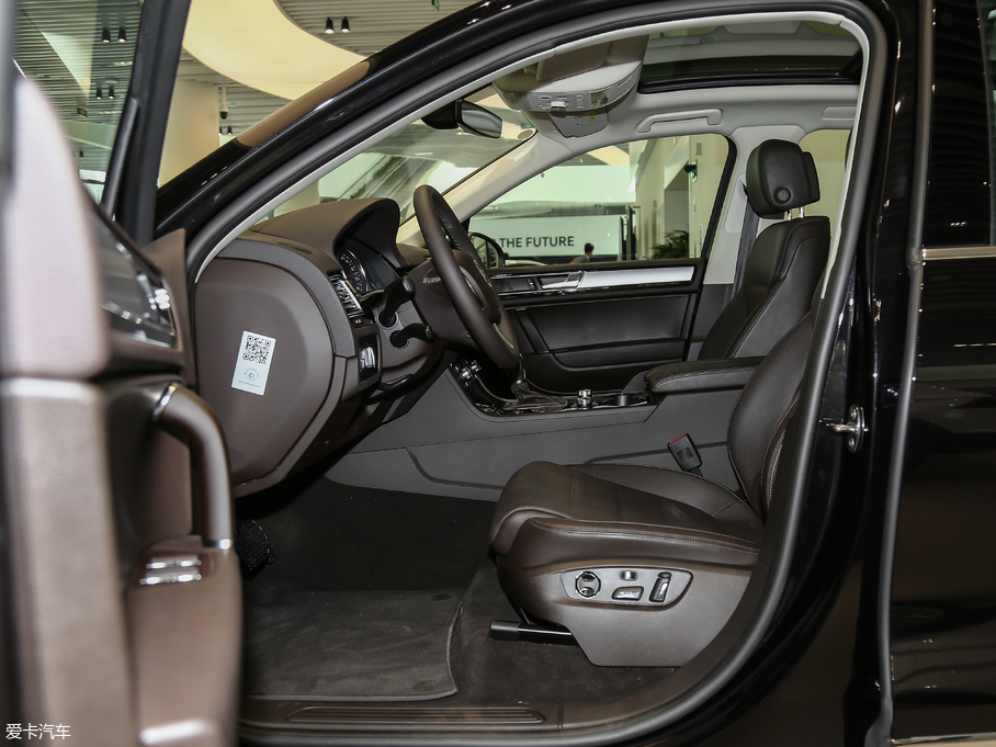 2018;J 3.0 TSI sҫذ