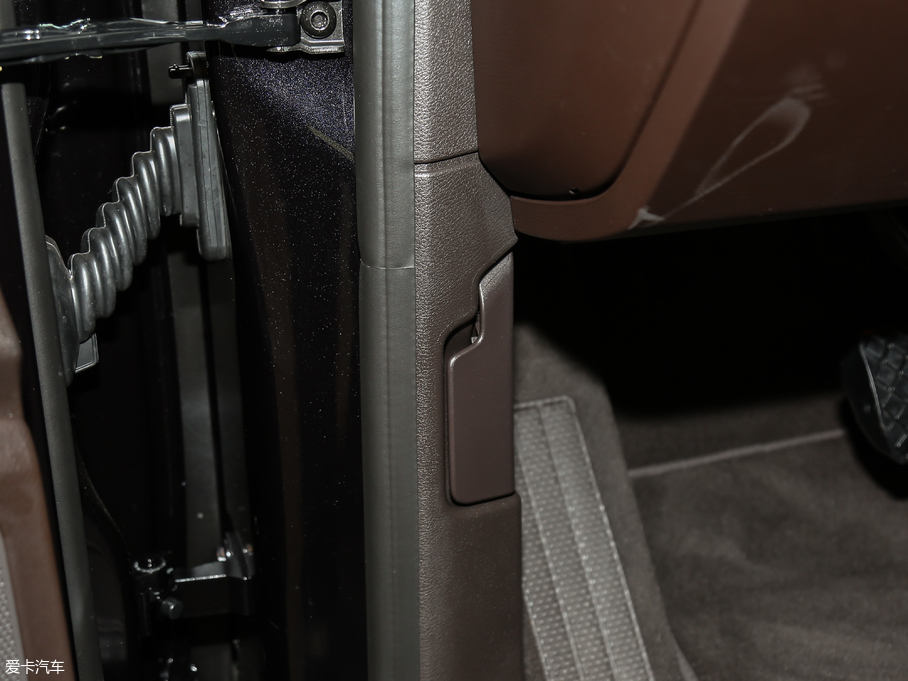 2018;J 3.0 TSI sҫذ