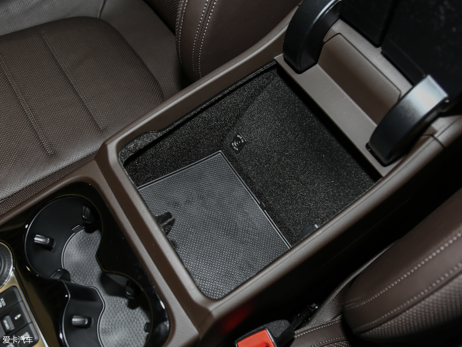 2018;J 3.0 TSI sҫذ