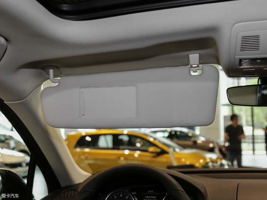 2018;J 3.0 TSI sҫذ