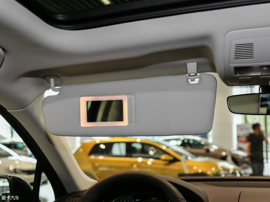 2018;J 3.0 TSI sҫذ